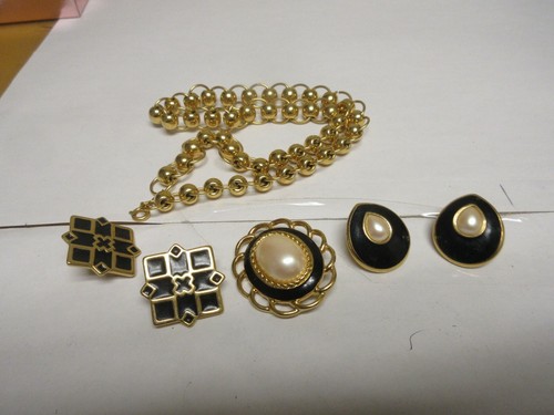 Costume Jewelry , Earrings , Pin, Necklace , Monet , Trifari - Picture 10 of 12