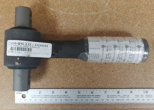 Center Bushing w/ Loose End Plug Hendrickson # 22279-000L Ref. # Euclid E-1594 - Bild 4 von 12