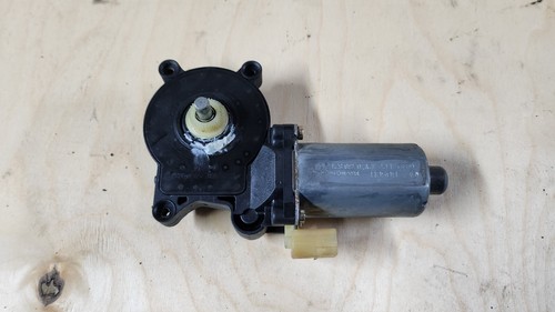 BMW 3er E46 6er E64 X5 E53 Z4 E85 Fensterheber vorne links 67628362063