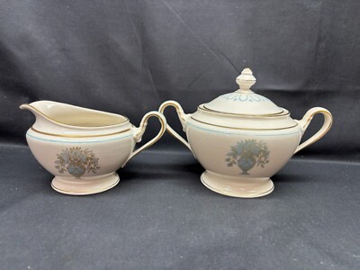 Castleton ''DORSET'' Fine China ~ USA ~ Creamer & Sugar Bowl w/Lid
