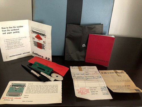 50s Vintage Underwood Olivetti Lettera 22 Portable Typewriter Case & Accessories - Picture 3 of 8