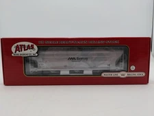 Atlas 20001405 HO ACF 4650 3-Bay Centerflow Hopper, Baymag #4762 MT/Box
