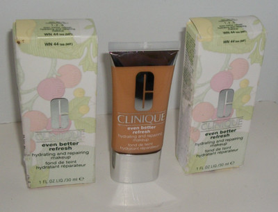 2 CLINIQUE ~ EVEN BETTER REFRESH REPAIRING MAKEUP # WN 44 TEA 1 OZ BOXED READ