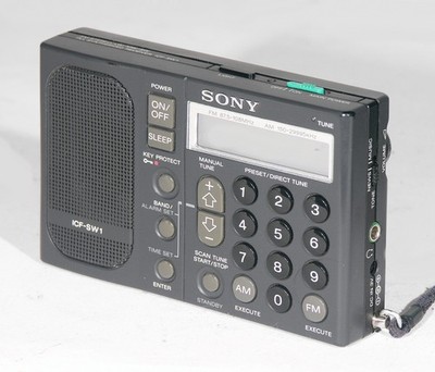 SONY ICF-SW1 DIGITALER WELTEMPFÄNGER RADIO SHORTWAVE RECEIVER