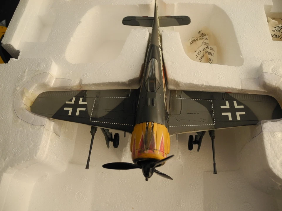 Collectors' FIND, Franklin Mint / Armour FW-190 CUSTOM WEATHERED, Special! 1:48! - Image 2 of 4