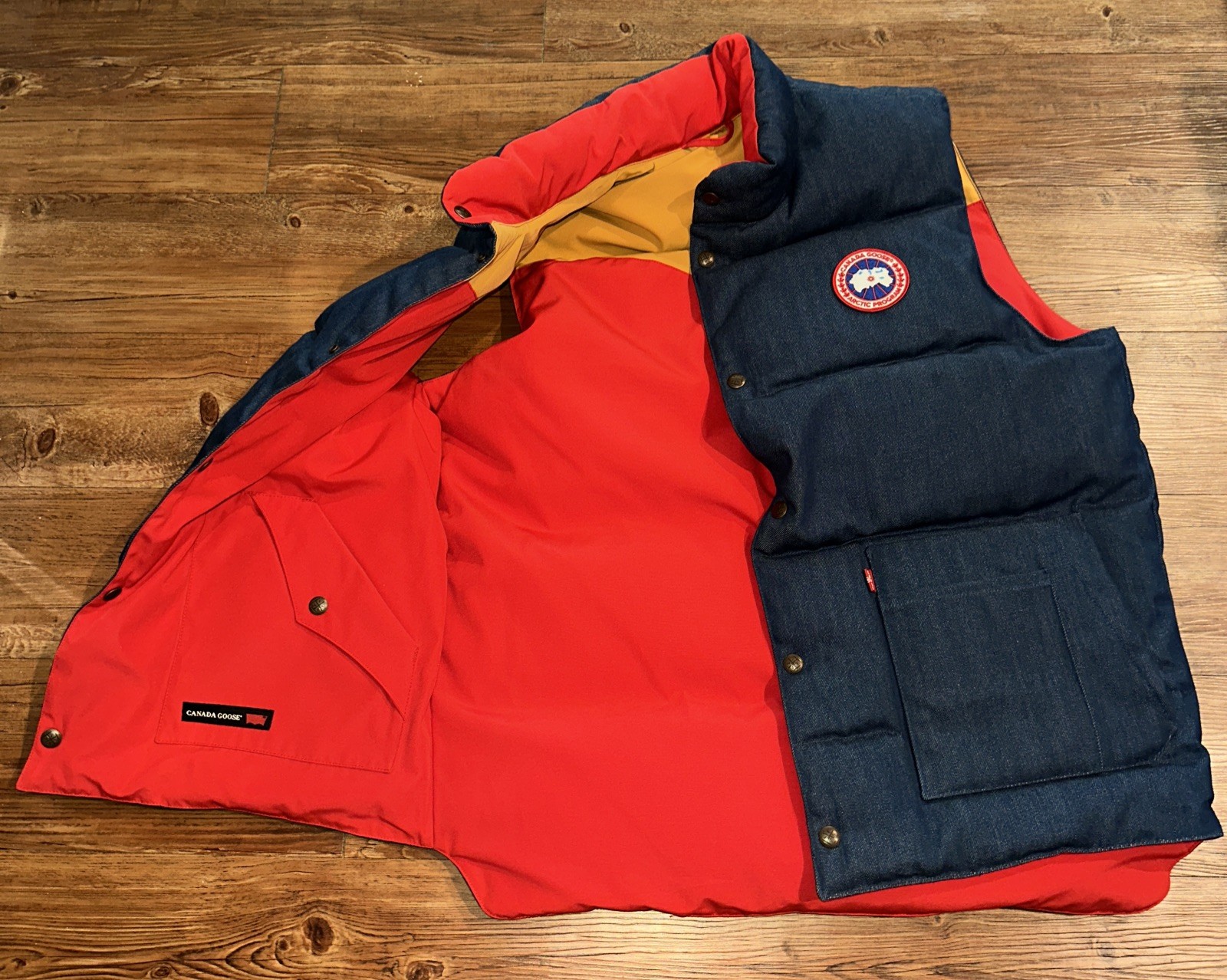 Rare Canada Goose x Levi’s 1 of 300 Denim Reversible Freestyle Vest Jacket 2013 thumbnail 3