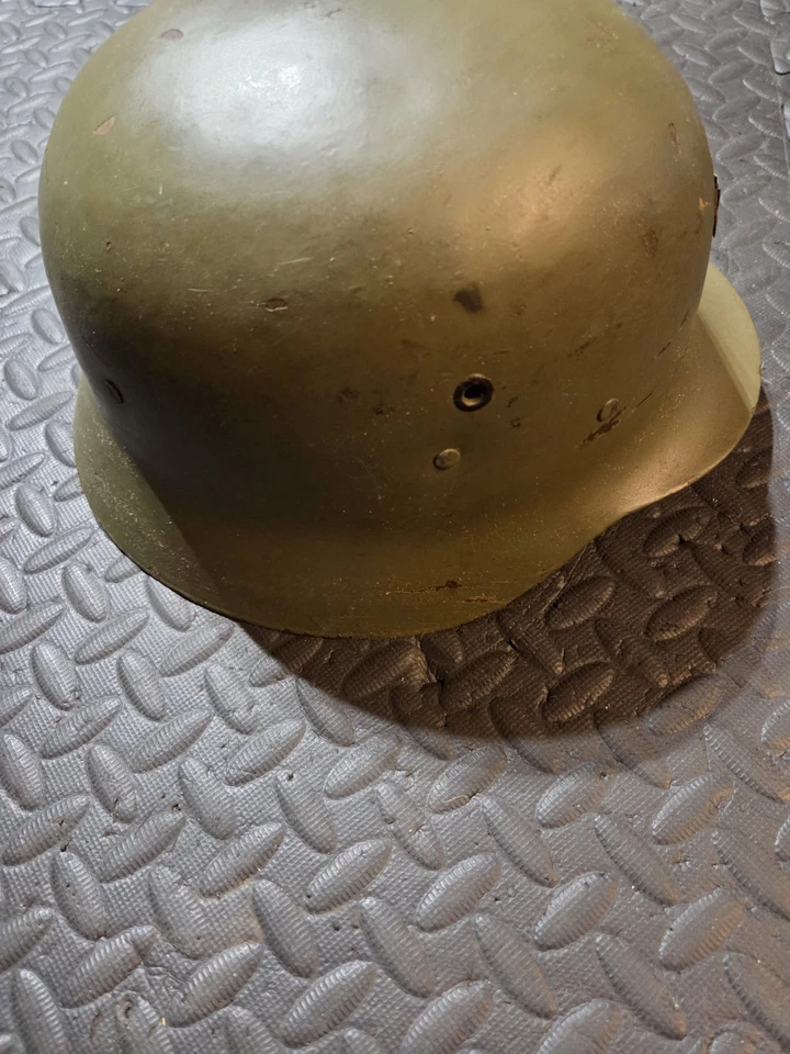 Post war Spanish Modelo Z helmet with original liner and owners name inside - Image 2 of 4