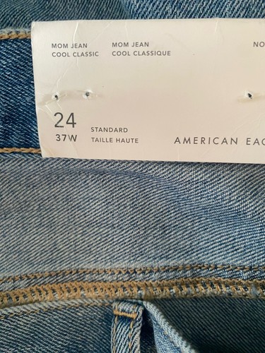AMERICAN EAGLE Light Blue Distressed High Rise Mom Jeans UK SZ 28 R - Picture 3 of 8