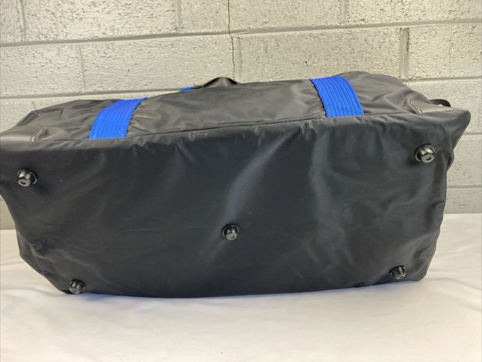 Bolsa de viagem Absolut Vodka alça de ombro preta azul colorida - Imagem 4 de 4