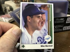 1989 Upper Deck Baseball Mike Marshall Los Angeles Dodgers #70