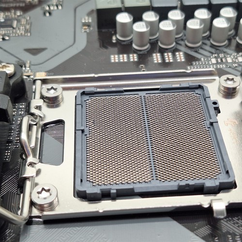 GIGABYTE A620M S2H (AM5/ LGA 1718/ AMD/ A620/ Micro ATX/ DDR5) -NOT WORKING- - Bild 7 von 8
