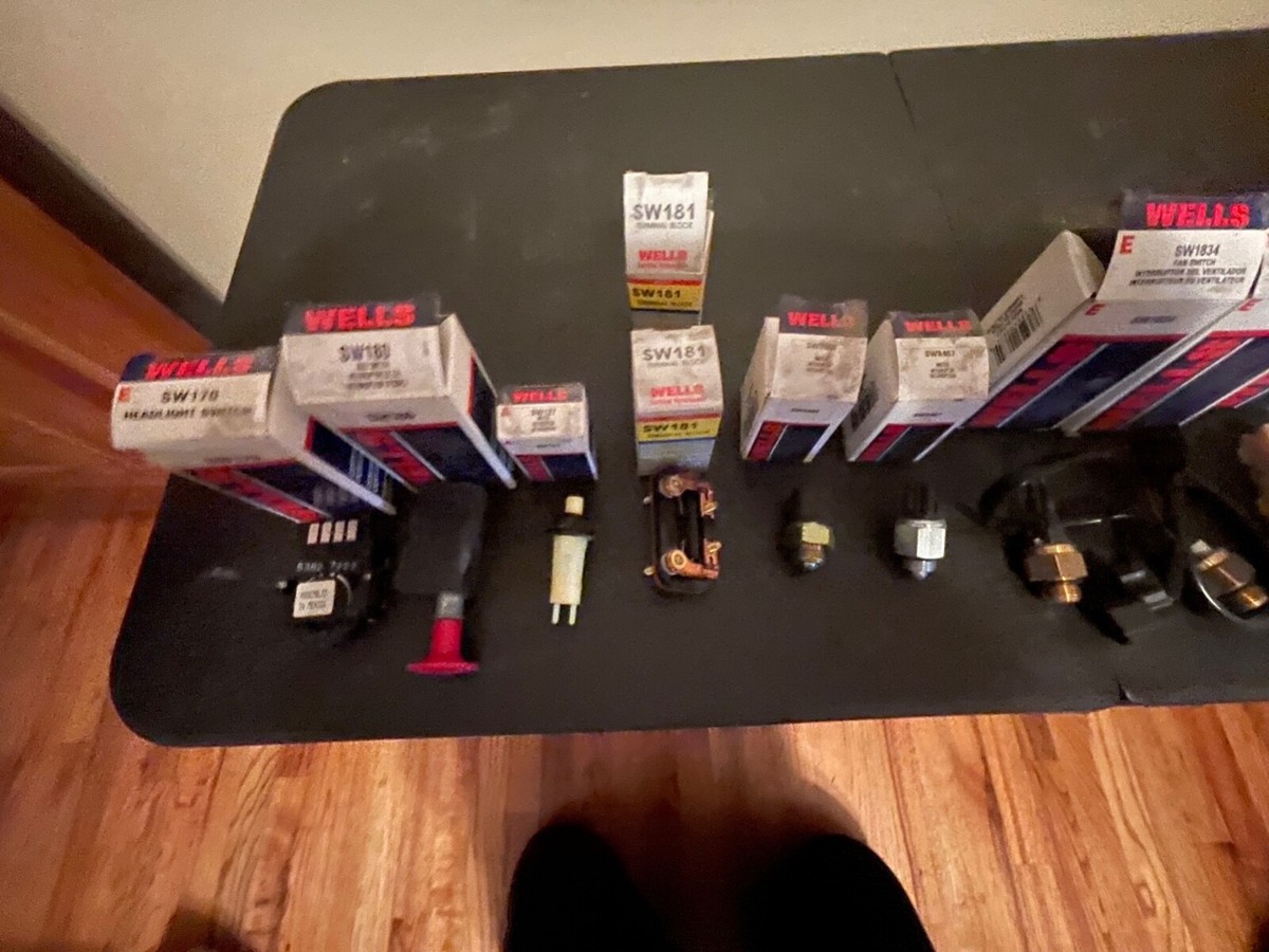 Axle Shift Control Switch Wells SW181 for sale online | eBay Axle Shift Control Switch Wells SW181 for sale online | eBay