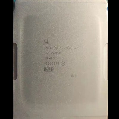 Intel Xeon W7-2495X Processor 24Core cpu TDP-225W~270W 2.60GHz~4.80GHz LGA4677