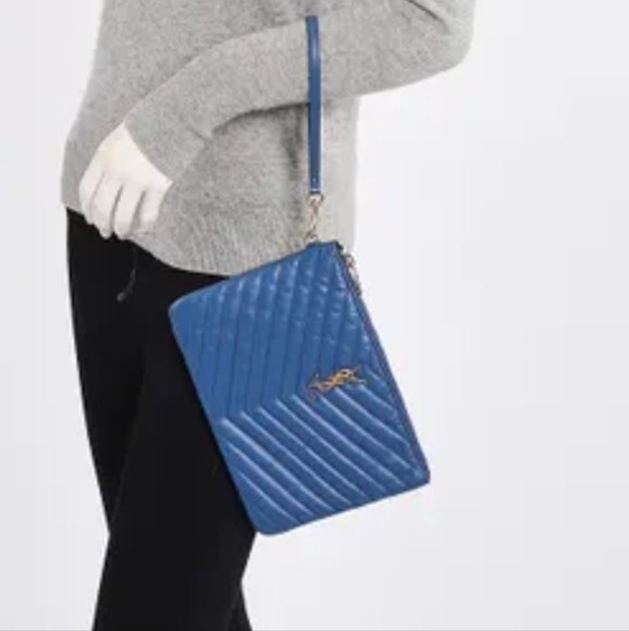 Polso pochette Saint Laurent YSL Matelasse in pelle blu medio