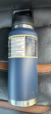 YETI 36 oz Rambler Bottle Chug Cap Navy Blue New | eBay