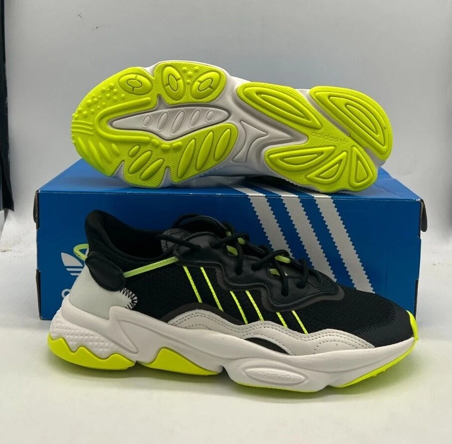 Adidas ozweego black best sale yellow