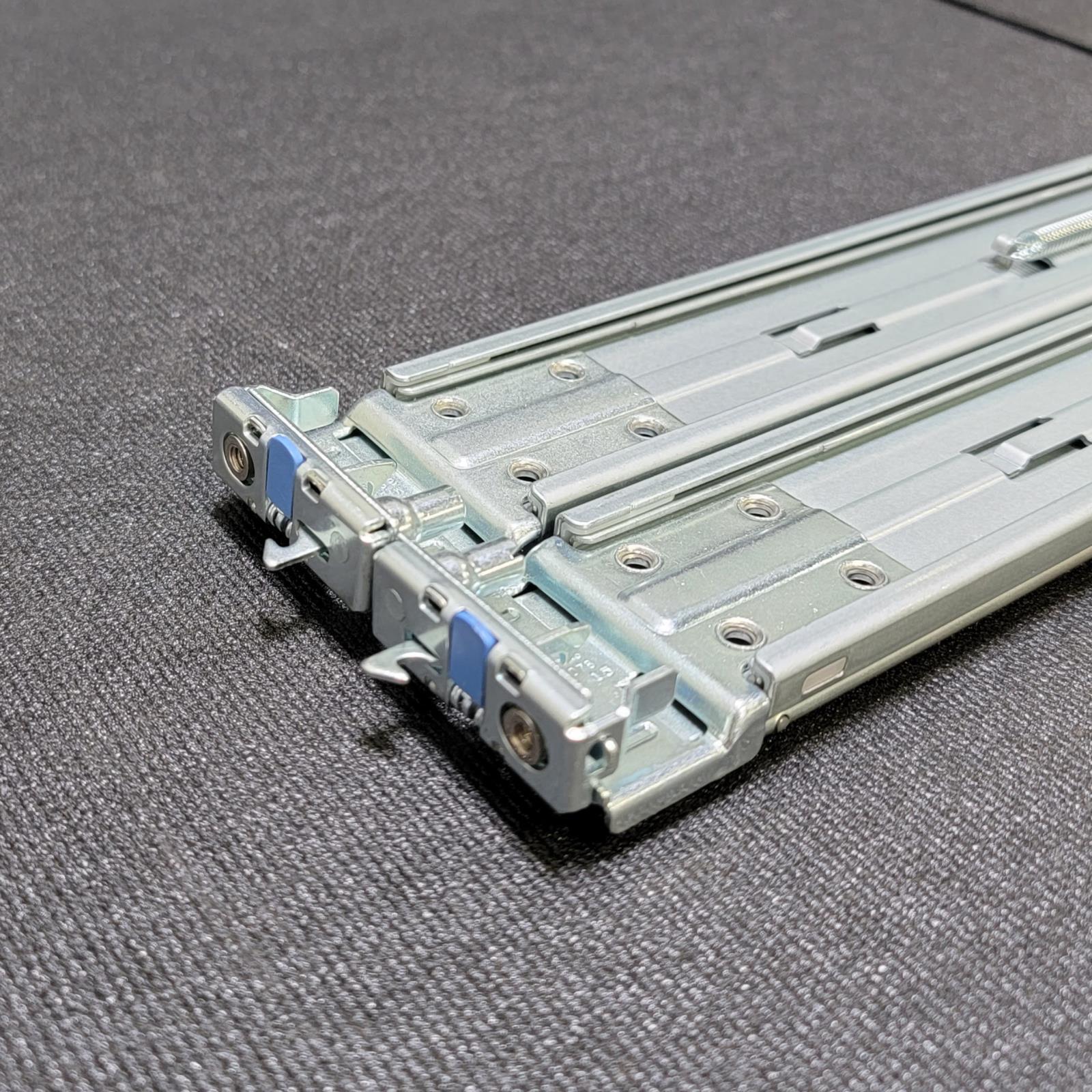Dell PowerEdge 1U Sliding Ready Rail Kit A7 R320 R330 R420 R430 R620