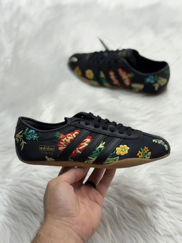Adidas Tokyo Black Floral Embroidery Womens JR1494 NEW Multi Sz
