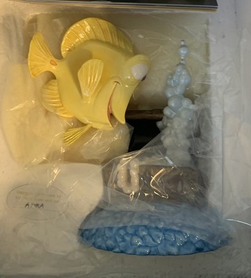 WDCC Walt Disney Classics Finding Nemo Bubbles My Bubbles Figurine Box COA