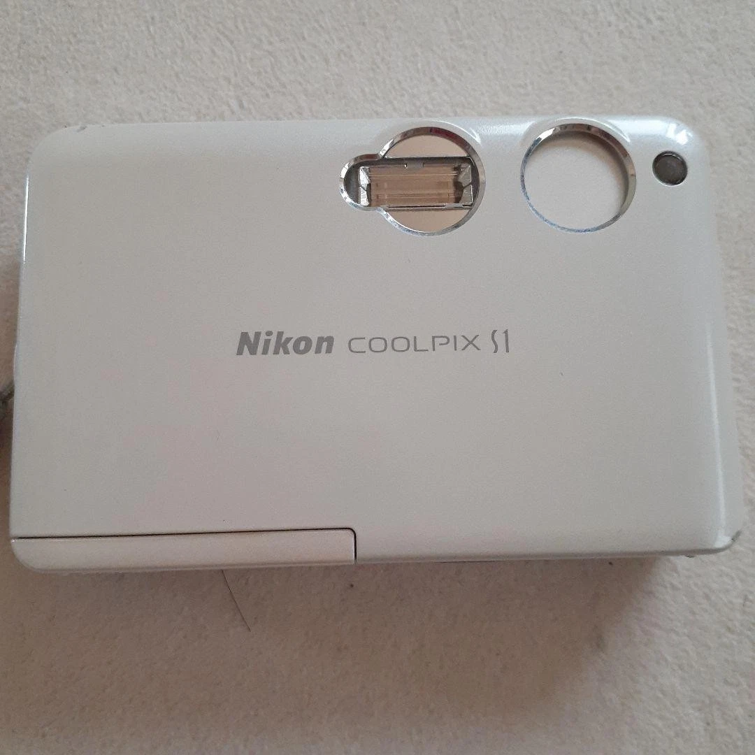 Nikon COOLPIX S1 Digital Cameras for Sale | Shop New & Used