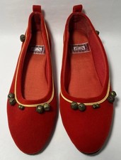 VTG Evans Slippers Holiday Red Velvet W/Jingle Bells 6.5 Women s Dress Shoes USA