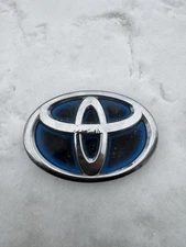 2010-2015 Toyota Prius Front Emblem For Grille Badge Symbol Logo Genuine OEM