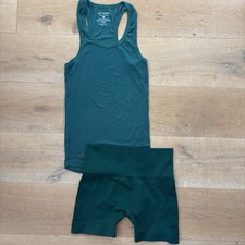 Green SET ACTIVE workout set biker short tank top/size medium