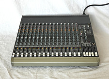 Mackie 1604-VLZ3 16-Ch Premium Mic/Line Mixer - Open Box - Cosmetic Scratches