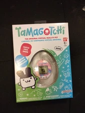Tamagotchi Bandai Gen 2 Flower Gingham Original Digital Pet Retro New Sealed