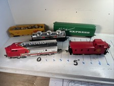 BACHMANN HARRIS EXPRESS TRAIN CAR SET SANTA FE HO SCALE ELECTRIC-5 Car Lot