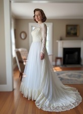 Vtg 1950s Handmade Lace Wedding Dress Tulle Illusion Gown Cathedral Train XS/2