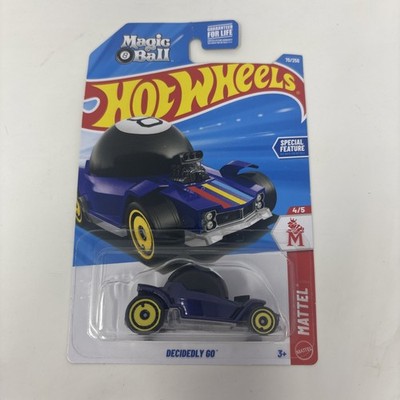 Hot Wheels Decidedly Go Magic 8 Ball Special Feature Diecast Car