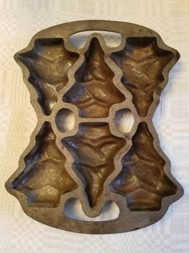 Vintage Cast Iron Christmas Tree Baking Mold for 6 Trees