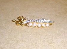 Vintage Ladies Gold Tone Pea Pod Pin w/ Faux Pearl Beads & Rhinestones