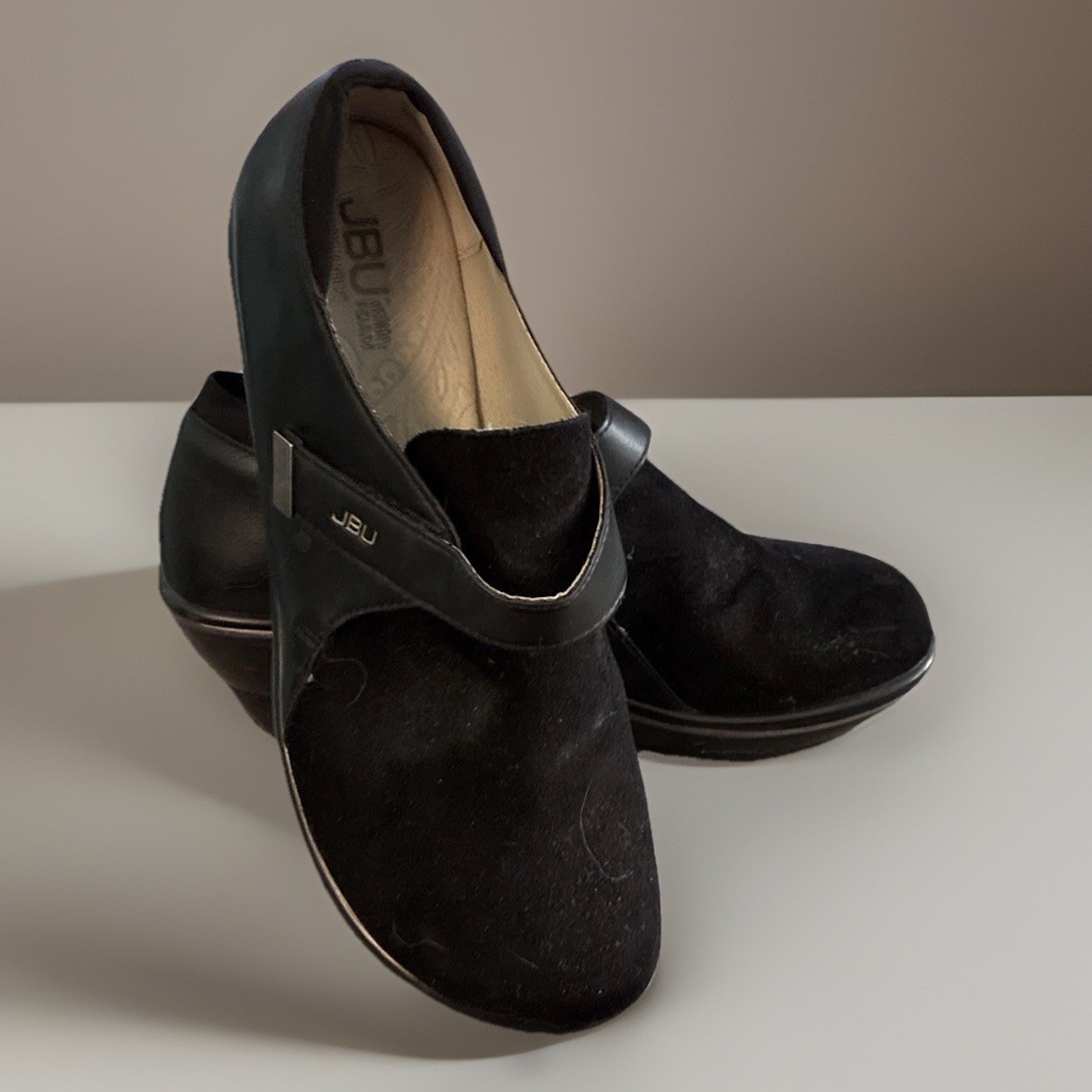 JBU Sedona Memory Foam Jambu Wedge Comfort Shoes Size 11 Black Vegan Leather