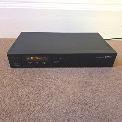 Black Sansui T-E550 Stereo Tuner 8w Quartz PLL Synthesizer Am Fm With Remote