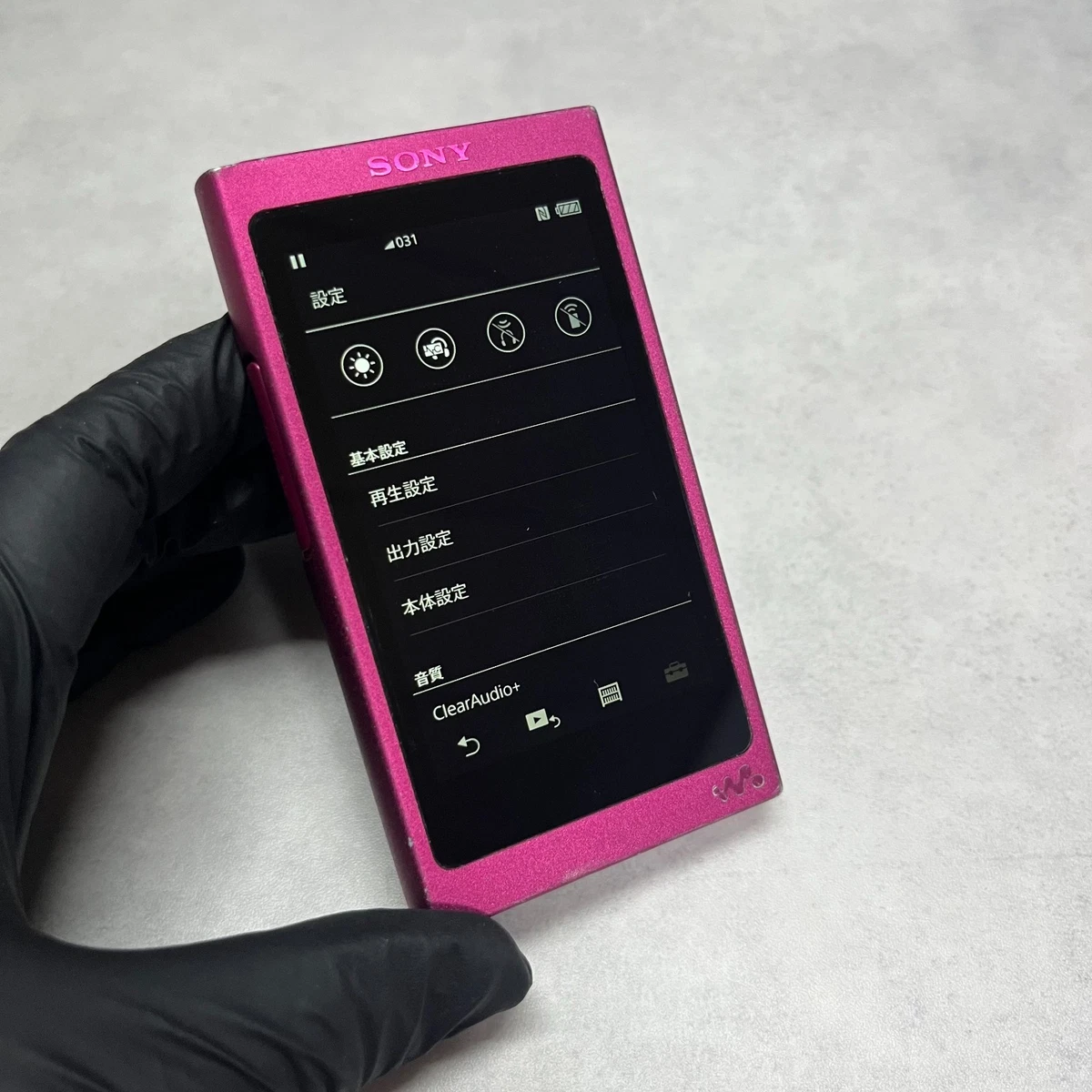 Walkman audio haute résolution Sony NW-A35 rose 16 Go uniquement testé en jap...