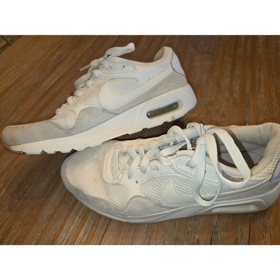 Nike Air Max SC Women Size 9      ** small pen dot on the last pic**