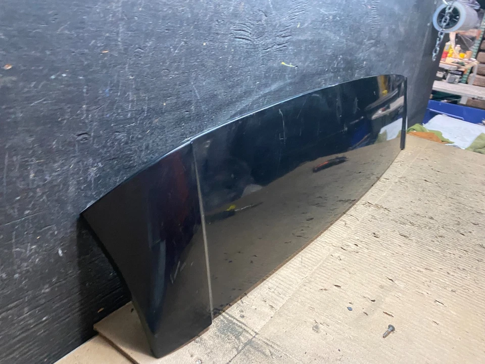 Spoiler escotilha porta-malas BMW X5 2000 a 2006 fabricante de equipamento original T9952 DG - Imagem 3 de 4