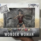 DC Justice League Gallery Wonder Woman Diorama Figure PVC Collectible