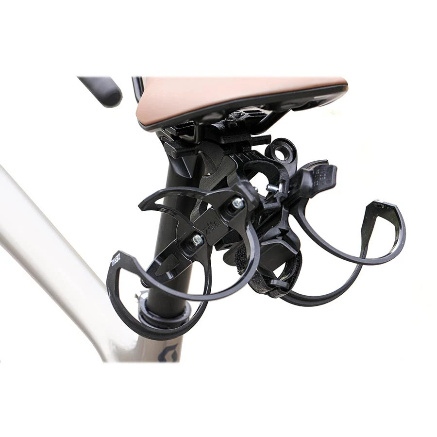 Juego de jaulas para botellas Zefal Tri jaula para botellas aluminio/compuesto incluye 2 jaulas para botellas Foto 3 de 4