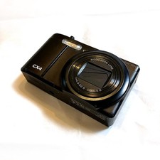 RICOH CX4 Digital Camera - 10MP 3x Optical Zoom - Excellent Condition