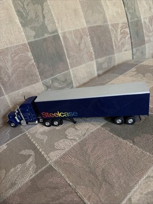 Liberty Classics SpecCast 1:64 Scale Steelcase Peterbilt 379 Semi-Tractor Traile