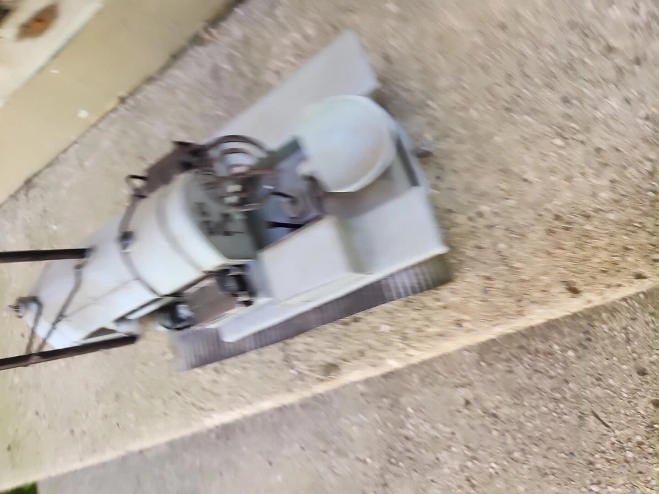 Caterpillar Tractor Co 2 Ton Tin Sculpture Collectible  - Image 3 of 4