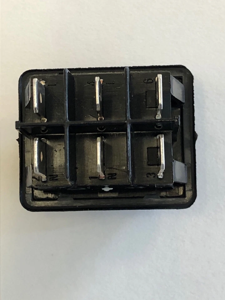 Titan 0524694 / 524694 CapSpray On/0ff Switch. Genuine Titan. - Image 3 of 4