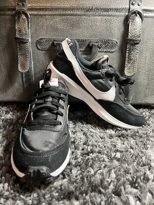 Nike Waffle Debut Black White Men Casual Lifestyle Shoes Sneakers