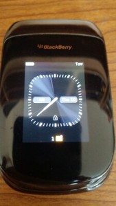 BlackBerry フリップフォン シルバー/ブラック BlackBerry フリップフォン シルバー/ブラック Amazon.co.jp