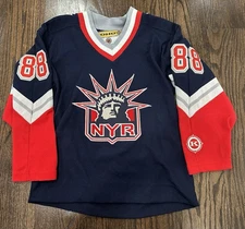 ERIC LINDROS NEW YORK RANGERS VINTAGE KOHO LADY LIBERTY JERSEY SIZE YOUTH SMALL