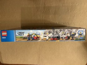 LEGO CITY: The Mine (4204)-Brand New In Factory Sealed Box
