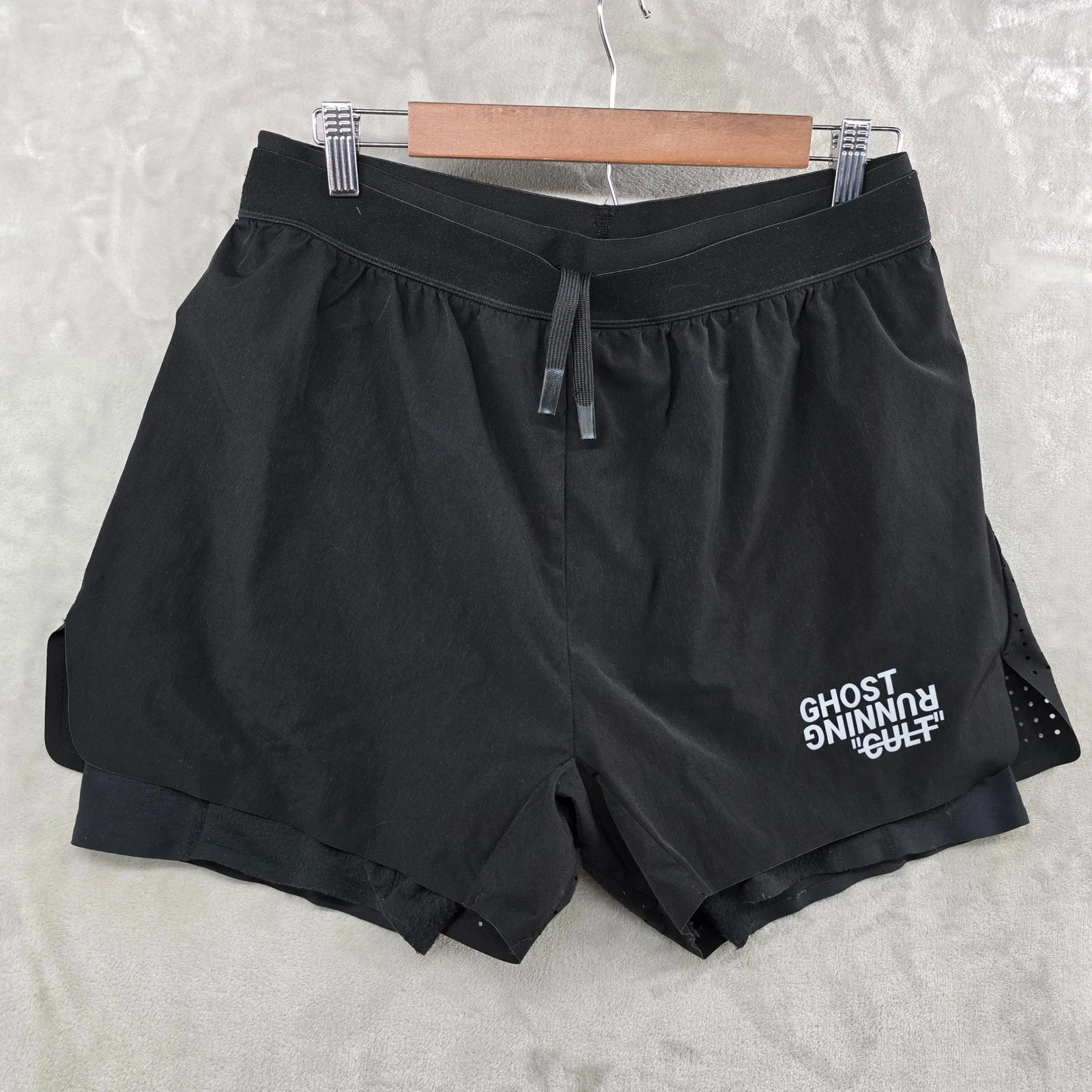 Ghost Running Cult Shorts Mens Medium Black 2-in-1 Scary Miles Perforated Active